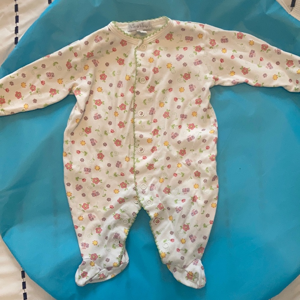 Kissy Kissy NB footie sleeper